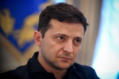 Владимир Зеленский - Владимир Путин - Ренат Кузьмин - Депутат Рады предостерег Зеленского от отказа встречаться с Путиным - mk.ru - Москва