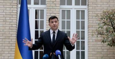 Владимир Зеленский - Владимир Путин - Ренат Кузьмин - Депутат Рады обрисовал Зеленскому нерадужные перспективы при отказе встретиться с Путиным - reendex.ru