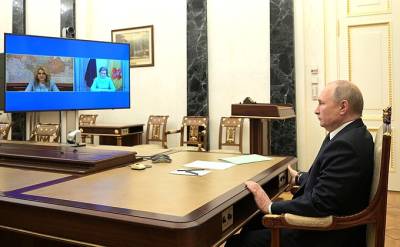 Татьяна Голикова - В.Путин - Анна Попова - Встреча с Татьяной Голиковой и Анной Поповой - kremlin.ru