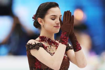 Евгения Медведева - Медведева рассказала о ритуале перед выходом на лёд - sport.ru