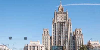 Литва, Латвия и Эстония поддерживает Чехию высылкой дипломатов РФ - Кремль готовит зеркальные меры - ТЕЛЕГРАФ - telegraf.com.ua - Россия - Эстония - Литва - Вильнюс - Чехия - Латвия