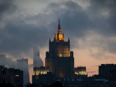 Политолог Ниязов: Высылка дипломатов ударит по рядовым россиянам - rosbalt.ru