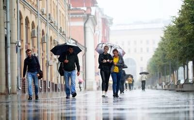 Москвичам пообещали рекордные осадки в выходные - svpressa.ru - Москва - Московская обл. - ЦФО