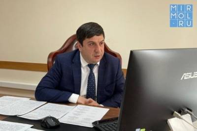 Денис Мантуров - Сергей Меликов - Рашид Мурзаев: «Минпромторг Дагестана готов всячески продвигать промышленную продукцию республики на зарубежные рынки» - mirmol.ru - респ. Дагестан
