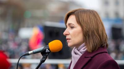 Майя Санду - Санду обвинила парламент в узурпации власти - vesti.ru - Молдавия