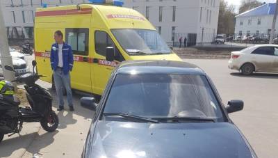 Рязанец получил травмы, врезавшись на скутере в автомобиль - 7info.ru - Рязань