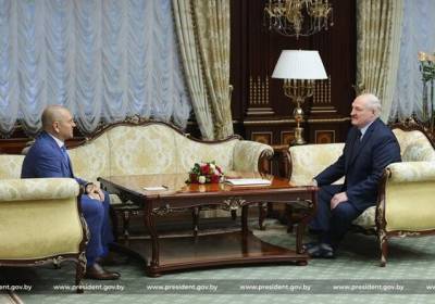 Александр Лукашенко - Евгений Шевченко - Депутат Шевченко похвастался эксклюзивными подарками от Лукашенко: в магазине такое не купишь! - kp.ua
