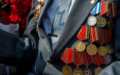 Более 33 тысяч ветеранов получат 10 тысяч рублей ко Дню Победы - vm.ru