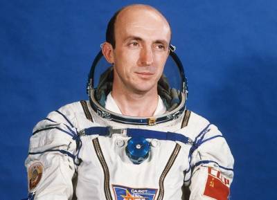 Как обман космонавта Владимира Васютина сорвал рекордный полет - russian7.ru