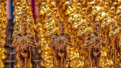 Ванесса Кирби - Фрэнсис Макдорманд - Кинокритик Рузаев спрогнозировал, кто заслуживает получить "Оскар" в этом году - politros.com - Лос-Анджелес