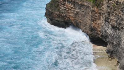 Исчезнувшая подлодка ВМС Индонезии обнаружена около острова Бали - politros.com - Турция - Индонезия - Вмс