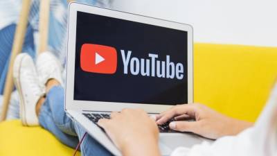 Владимир Зеленский - Виктор Медведчук - Тарас Козак - YouTube-каналы ZIK, 112 и NewsOne оказались заблокированы на Украине - polit.info - Украина