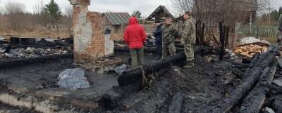 Во время пожара в Пермском крае погибли четверо детей, их мать задержали - runews24.ru - Пермский край