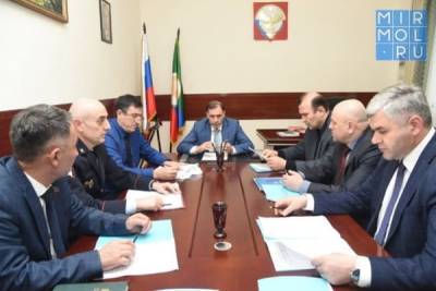 Правительство и парламент Дагестана займутся придорожными полосами - mirmol.ru - респ. Дагестан