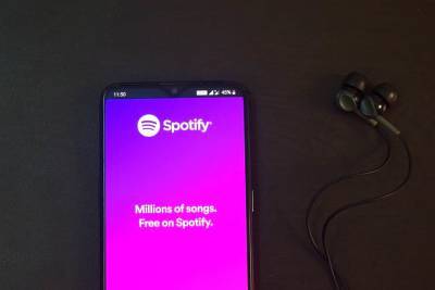 Spotify может противостоять Apple с помощью собственной службы подписки на подкасты и мира - cursorinfo.co.il