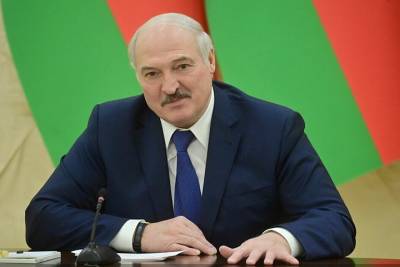 Александр Лукашенко - Лукашенко подпишет декрет о переходе Совбезу президентских полномочий - vm.ru