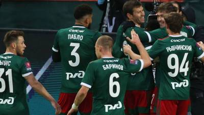 Гжегож Крыховяк - Федор Смолов - Валерий Карпин - «Локомотив» разгромил «Тамбов» в матче РПЛ - gazeta.ru - Санкт-Петербург - Тамбов