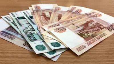 Владимир Путин - Некоторым россиянам выплатят майскую зарплату в конце апреля - polit.info - Крым