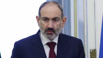 Никол Пашинян - Армен Джигарханян - Правительство Армении ушло в отставку вслед за премьер-министром - 5-tv.ru