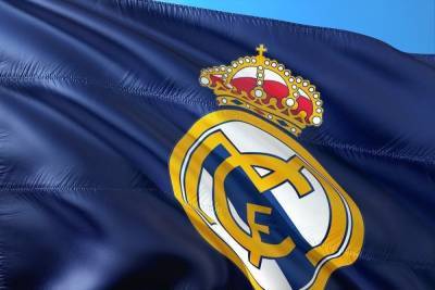 Флорентино Перес - Президент Реала подаст в суд на УЕФА после провала проекта Суперлиги - mk.ru - Мадрид