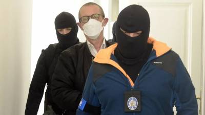 В Праге трех чехов арестовали за участие в боевых действиях на Донбассе - sharij.net - ДНР - Прага