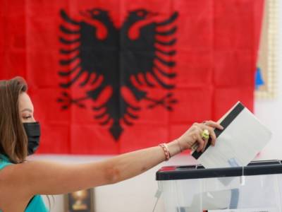 Эди Рам - Албания - Экзит-полы выборов в Албании: лидируют социалисты, но демократы близко - unn.com.ua - Киев