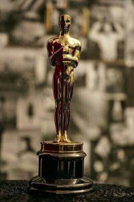 Хлоя Чжао - Хлои Чжао - «Оскар» за лучший фильм получила «Земля кочевников» - pnp.ru