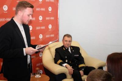 Как глава федерального учреждения тратил бюджет на катание новосибирских топ-чиновников по Оби - tayga.info - Новосибирск