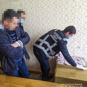 Директора запорожского филиала госпредприятия разоблачили на взятке. Фото - reporter-ua.com - Запорожская обл. - Запорожье - Директор