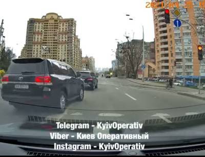 Кортеж ФК "Динамо" грубо нарушил ПДД в Киеве: видео - news.bigmir.net - Киев