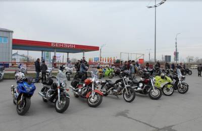 В Кургане прошел мотопробег - znak.com - населенный пункт Гибдд