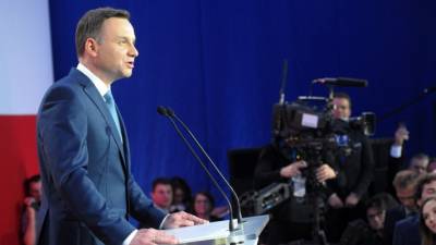 Владимир Путин - Мария Захарова - Граждане Польши обвинили руководство страны в неизлечимой русофобии - inforeactor.ru - Вашингтон