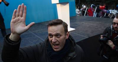 Алексей Навальный - Суд приостановил деятельность штабов Навального в России - klops.ru