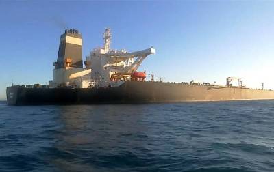 Атака против иранского танкера у берегов Сирии: Тегеран грозит возмездием - topcor.ru - Сирия - Сана - Тегеран