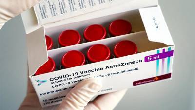 Стефан Де-Кеерсмакер - Еврокомиссия подала в суд на AstraZeneca из-за задержек поставок вакцин - iz.ru