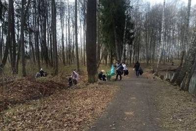 В Костроме городские власти вывезли после субботников 1000 кубометров собранного мусора - kostroma.mk.ru - Кострома