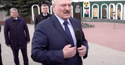 Александр Лукашенко - Лукашенко заявил, что разделить Белоруссию пополам не получится ни с ним, ни без него - reendex.ru - Гомельская обл.