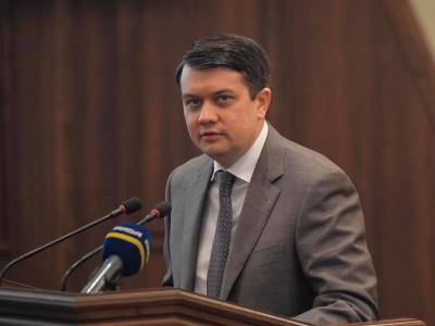 Дмитрий Разумков - Давид Арахамия - Александр Лукашенко - Евгений Шевченко - "Слуга" Шевченко во время поездки к Лукашенко был в отпуске, – Разумков - news.bigmir.net - Минск