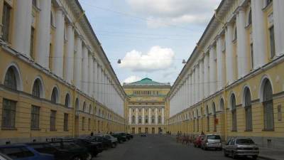 Фасад здания дирекции императорских театров со стороны улицы Зодчего Росси будет отреставрирован - delovoe.tv - Санкт-Петербург
