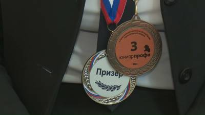 Школьницы из Тосно заработали медали Всероссийской олимпиады по 3D-технологиям - ivbg.ru - Москва - Тосно