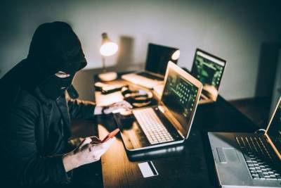 Новая пошта объяснила, как уберечь свои данные от мошенников - minfin.com.ua - Украина