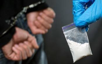 Молодого череповчанина осудили за незаконный оборот наркотиков - vologda-poisk.ru - Вологодская обл. - Череповец