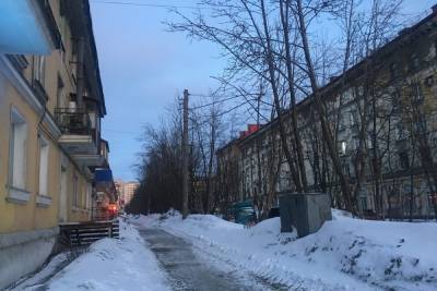 Весеннюю уборку в муниципалитетах помогает проводить СМУТ - murmansk.mk.ru - Мурманская обл.