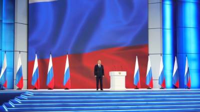 Владимир Путин - Алексей Навальный - Россия не позволит западным "чертежникам" проводить красные линии - politros.com - Москва - Россия - Запад