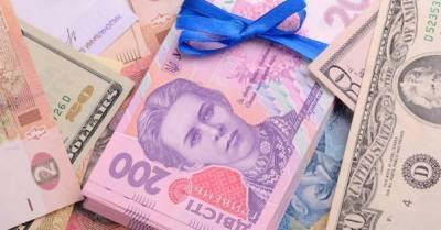 Богдан Данилишин - С начала апреля украинцы продали рекордный за 4 года объем валюты - delo.ua