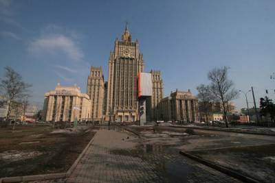 Владимир Путин - Сергей Рябков - МИД: Москва предложила Вашингтону начать диалог по стратегической стабильности - mk.ru - Москва - Вашингтон