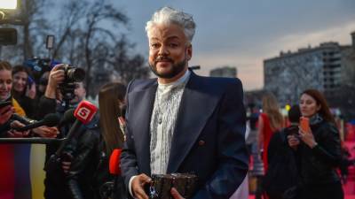 Филипп Киркоров - Юрий Гальцев - Стас Пьеха - "Убрать из судей": фанаты "Маски" требуют прогнать Филиппа Киркорова из шоу - inforeactor.ru