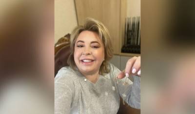 Янина Павленко - Мэр Ялты через соцсети продает свои скандальные украшения - polit.info - Ялты - Ялта