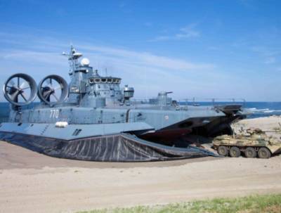 Корабли на воздушной подушке высадили десант на Балтийское побережье - vpk-news.ru - республика Мордовия