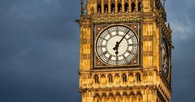 Знаменитые лондонские часы Биг-Бен снова будут бить каждый час с начала следующего года (фото) - focus.ua - Лондон - Реконструкция